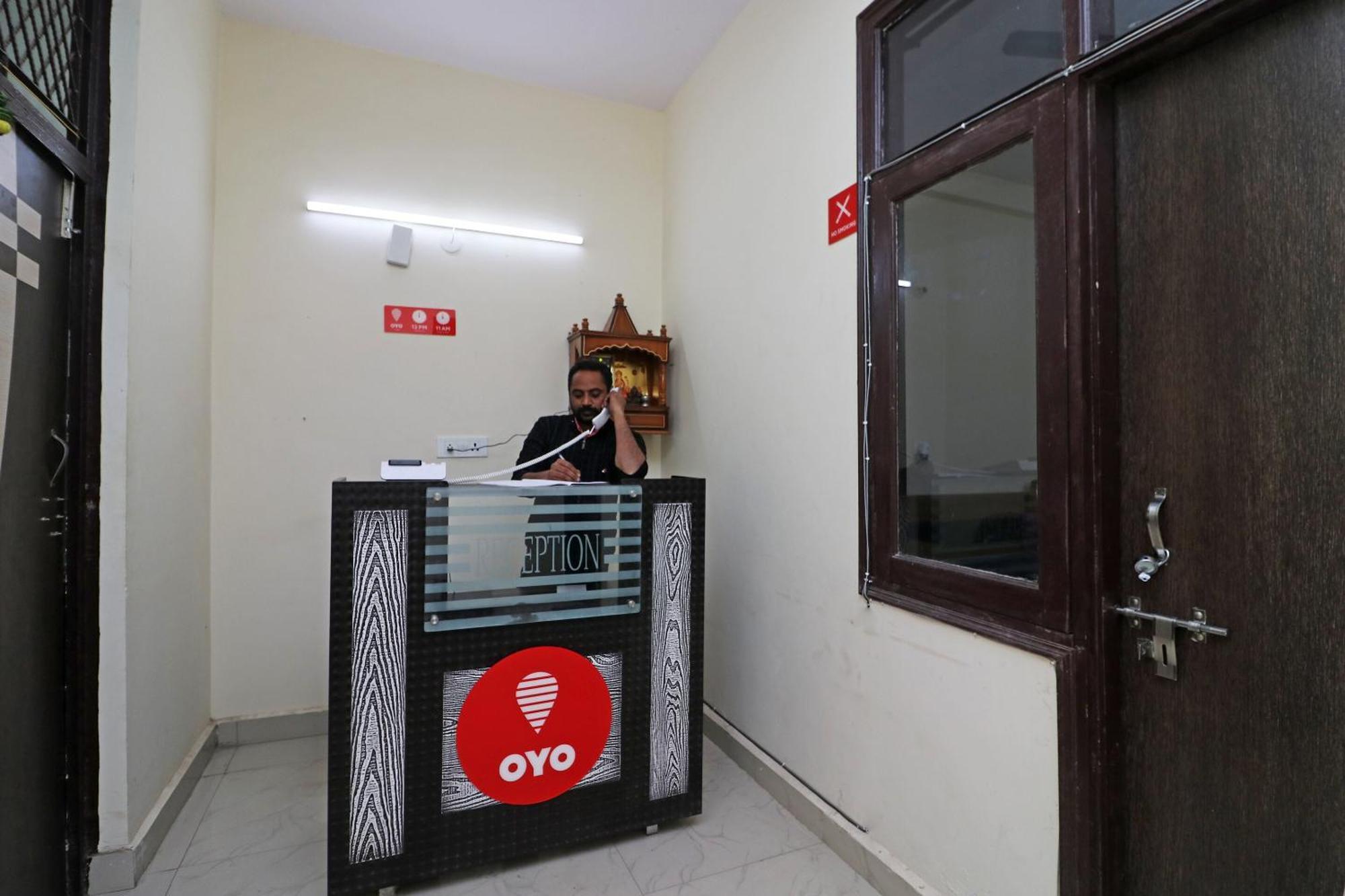 OYO 10663 Homestead Noida Exterior foto