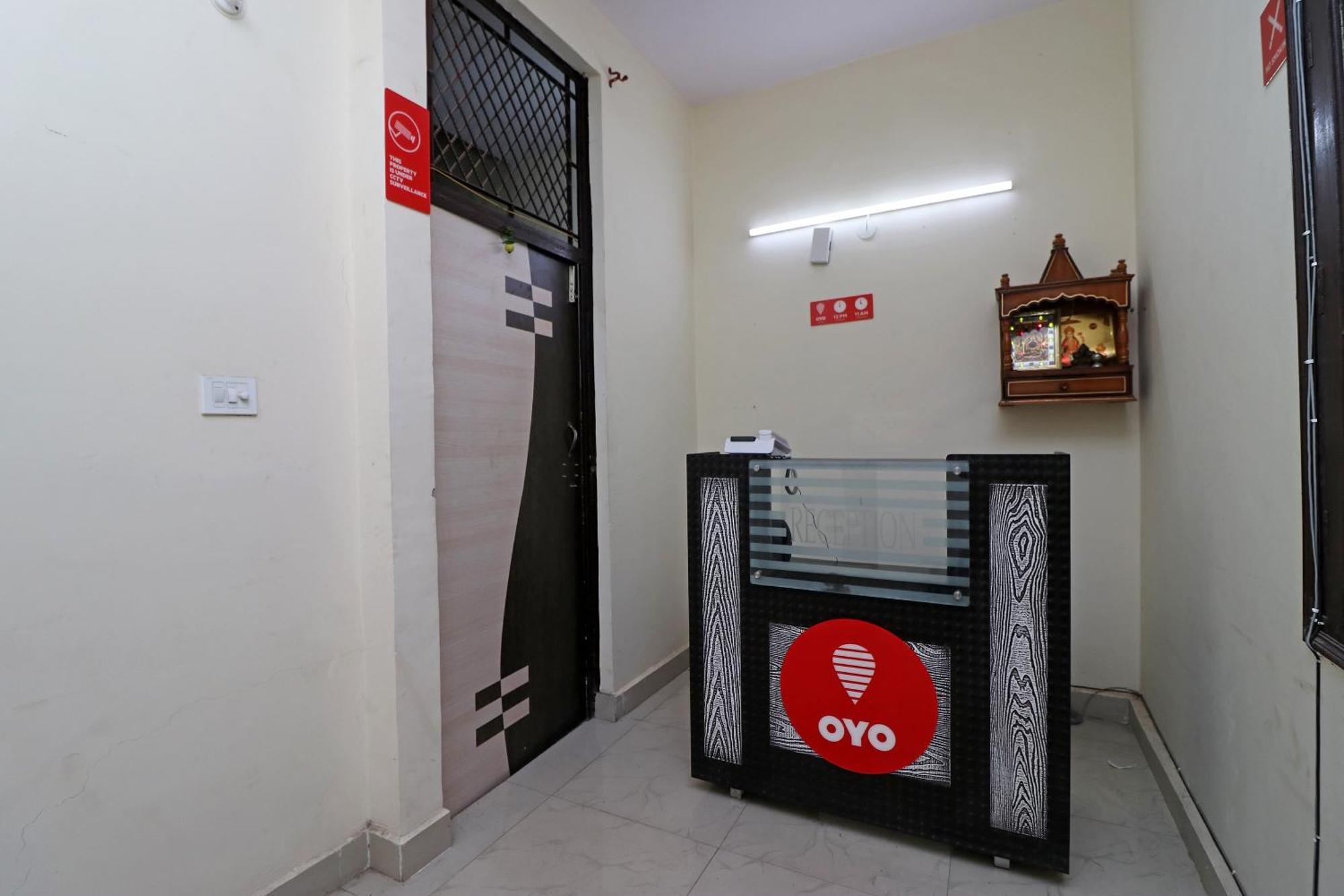 OYO 10663 Homestead Noida Exterior foto