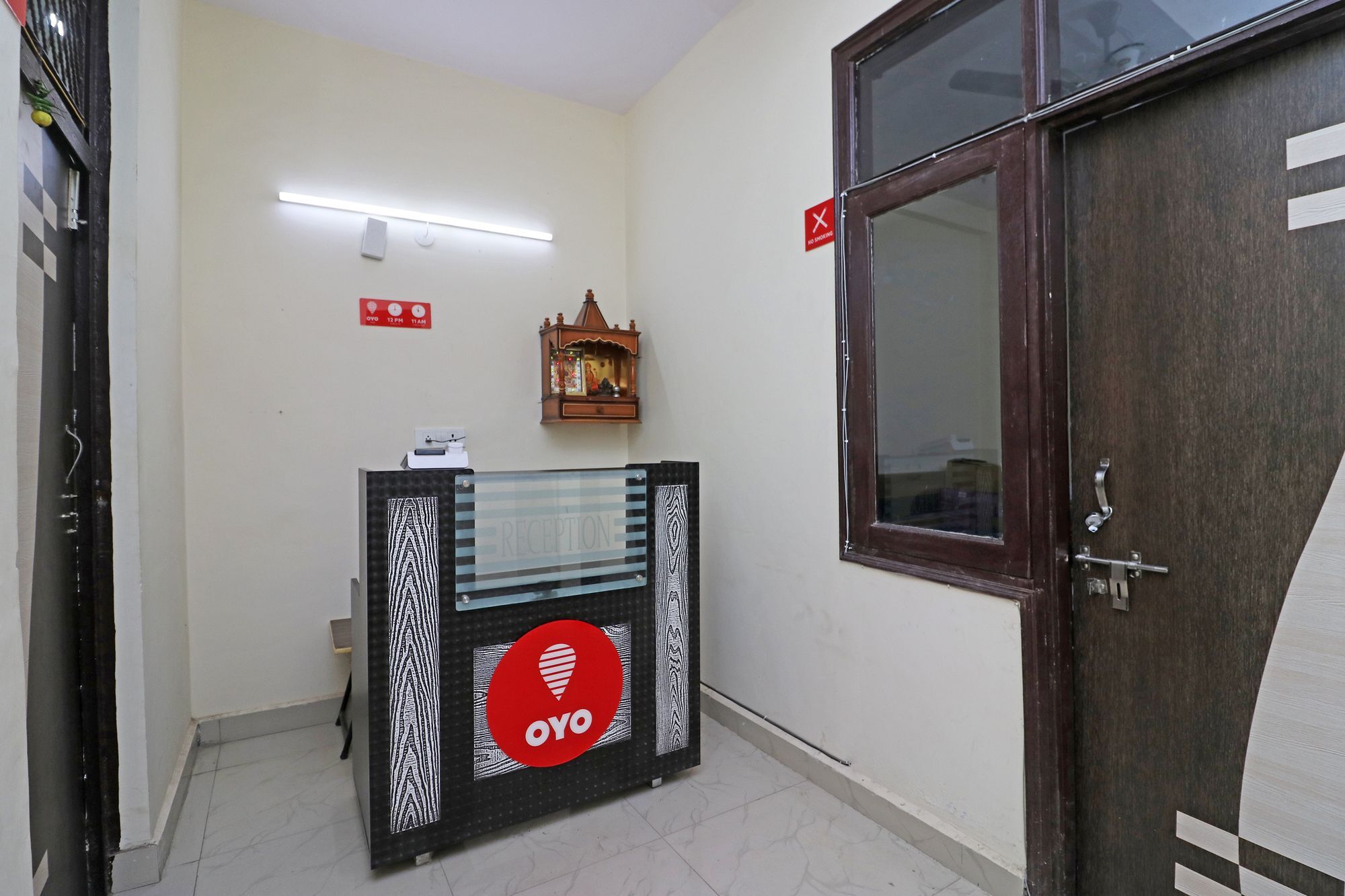 OYO 10663 Homestead Noida Exterior foto